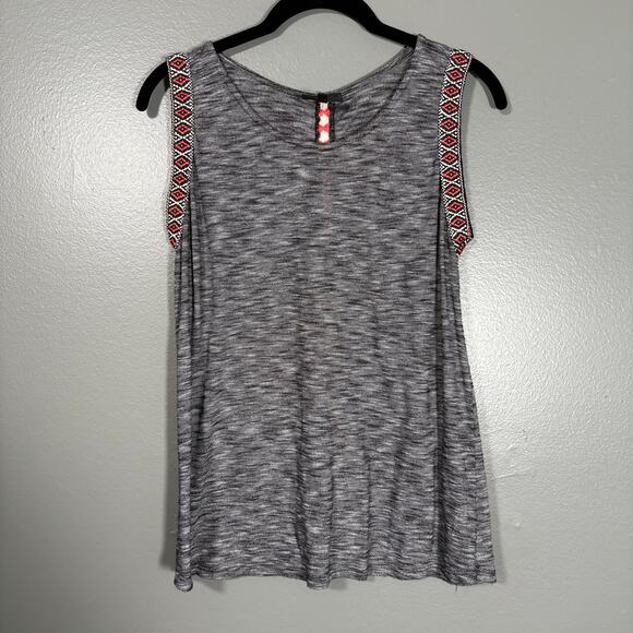 W5 Women's Gray Marled Boho Trim Sleeveless Top - Size Medium - Tribal Geometric - Picture 1 of 7